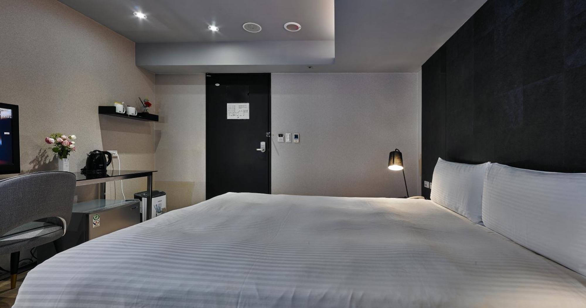 安庭台北商旅 Hotel Taipei Eksteriør billede